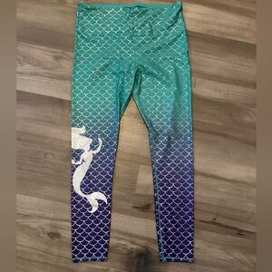 Disney Park women’s size L Ariel Mermaid scale pattern ombré shimmer leggings